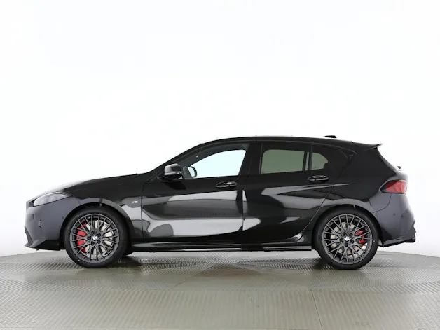 BMW M135i xDrive