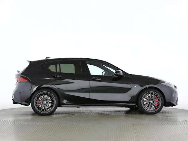 BMW M135i xDrive