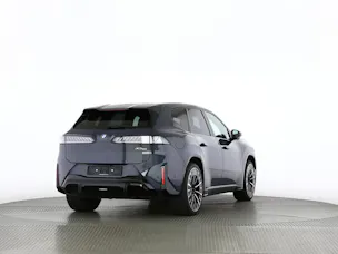 BMW iX3 50 xDrive