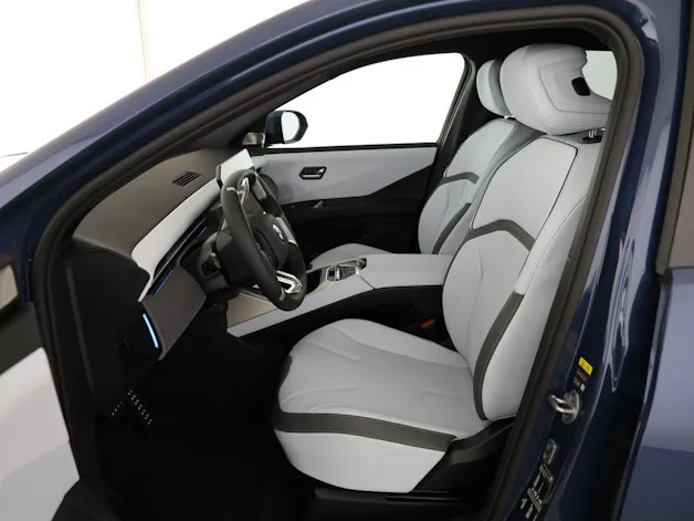 BMW iX3 50 xDrive