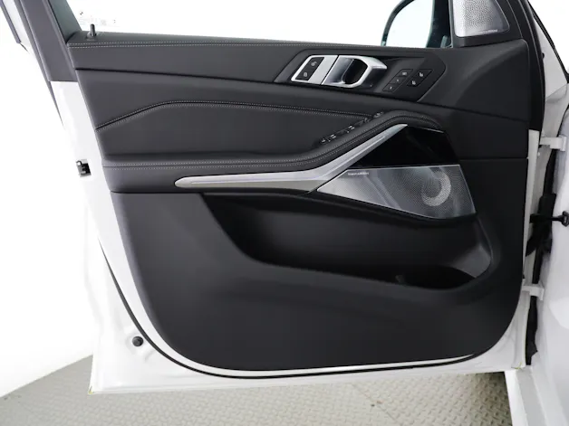 BMW X5 M60i xDrive