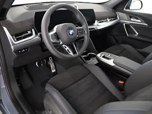 BMW X1 23i xDrive paddles