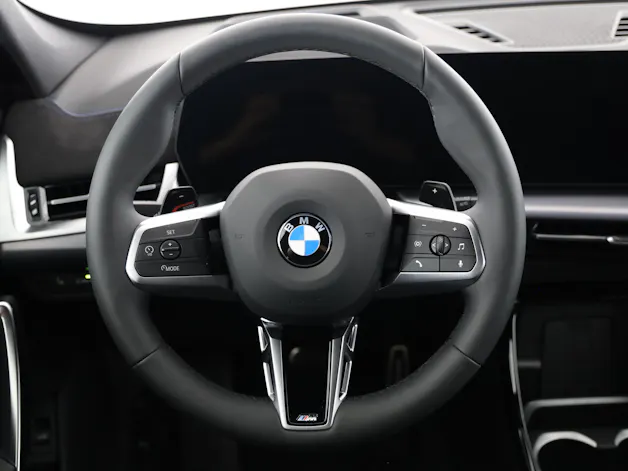 BMW X1 23i xDrive paddles