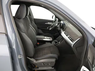 BMW X1 23i xDrive paddles