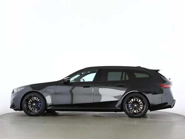 BMW M5 xDrive Touring