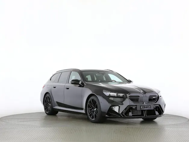 BMW M5 xDrive Touring