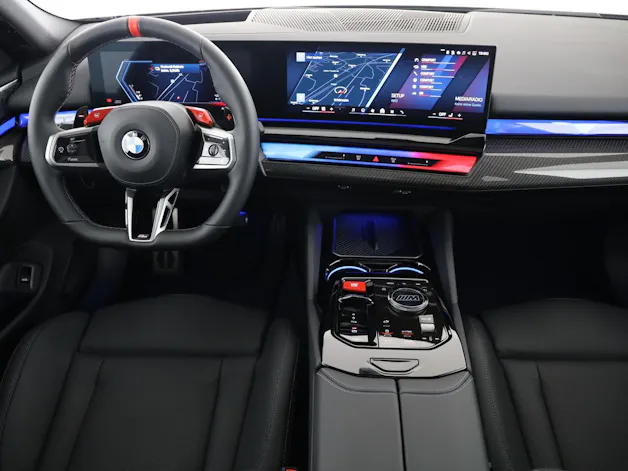 BMW M5 xDrive Touring