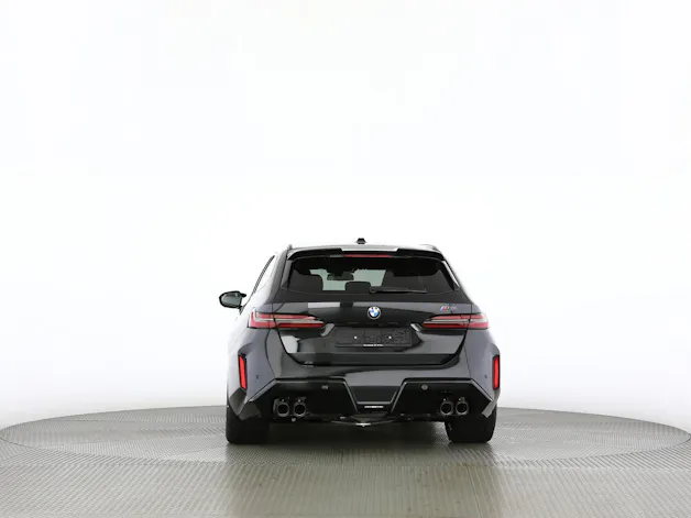 BMW M5 xDrive Touring