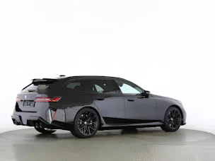 BMW M5 xDrive Touring