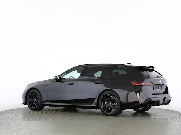 BMW M5 xDrive Touring