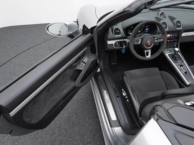 Porsche 718 Spyder