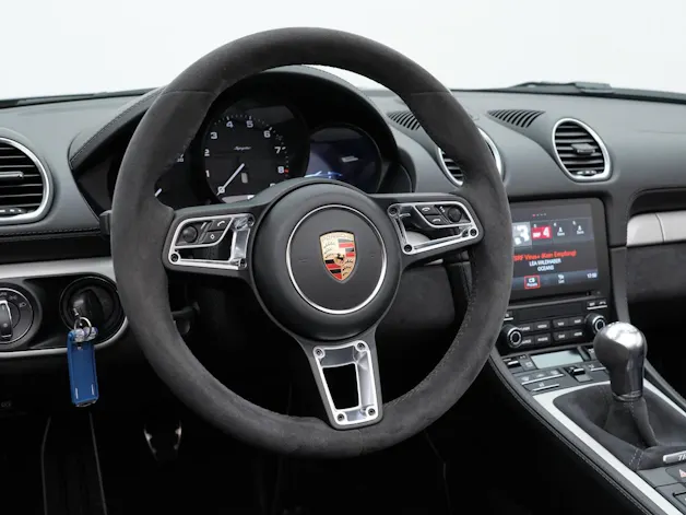 Porsche 718 Spyder