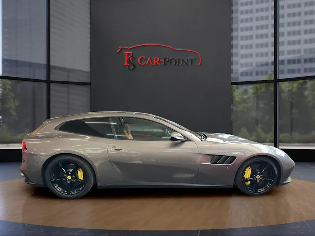 Ferrari GTC 4 Lusso
