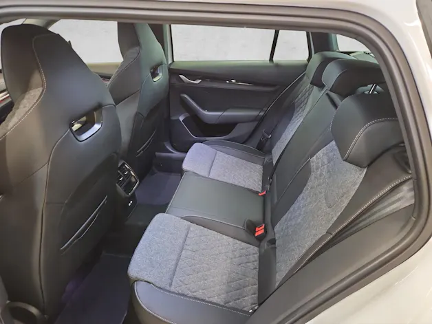 Škoda Octavia Combi 2.0 TSI DSG Dynamic 4x4