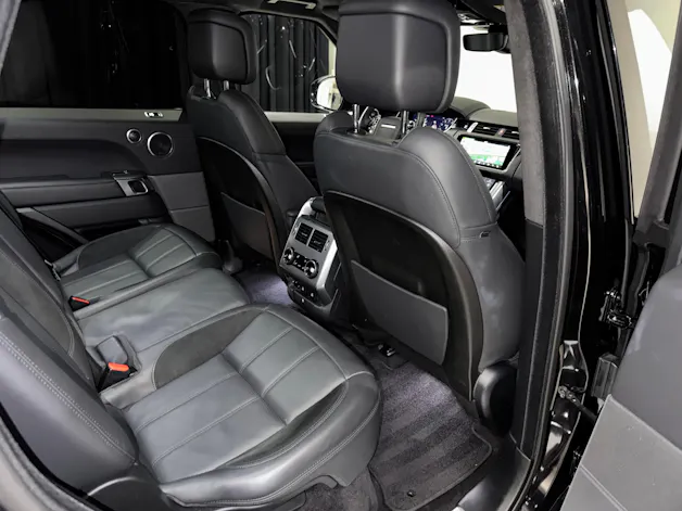 Land Rover Range Rover Sport P400 3.0 I6 MHEV HST Automatic | 1.Hand | CH |