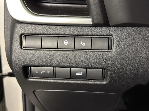 Nissan X-Trail 1.5 VC-T e-Power 4WD 7 Sitze Tekna