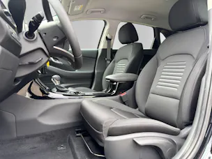 Hyundai i30 1.5 T-GDi Amplia DCT