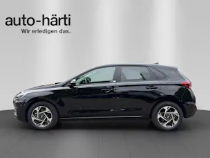 Hyundai i30 1.5 T-GDi Amplia DCT