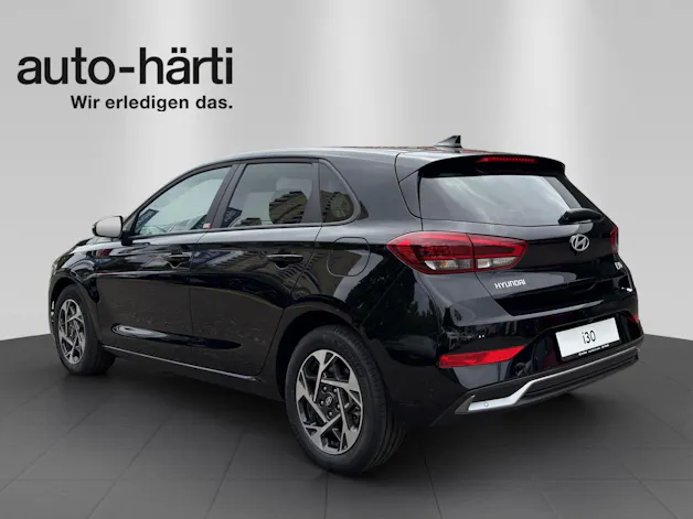 Hyundai i30 1.5 T-GDi Amplia DCT