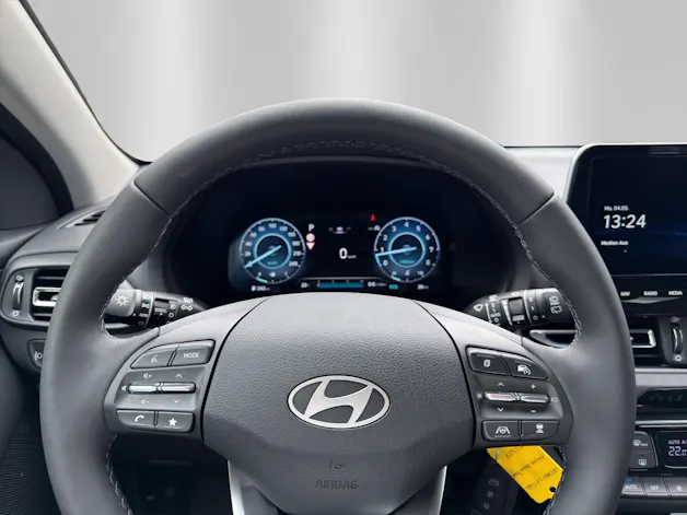 Hyundai i30 1.5 T-GDi Amplia DCT
