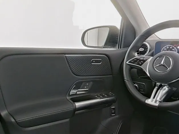 Mercedes-Benz B 200 7G-DCT