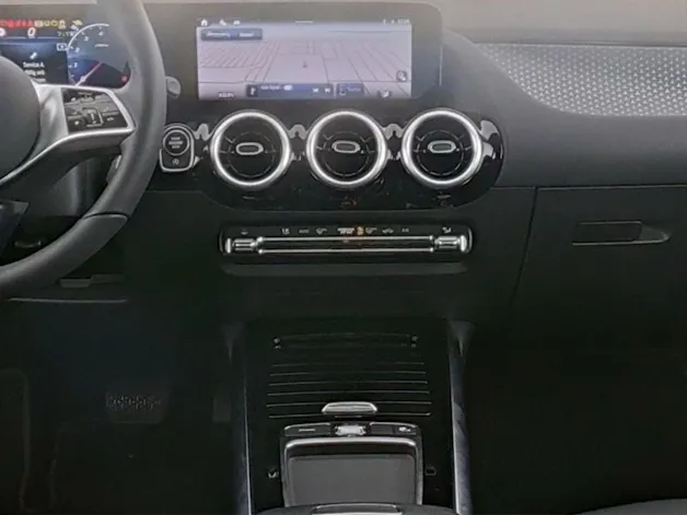 Mercedes-Benz B 200 7G-DCT