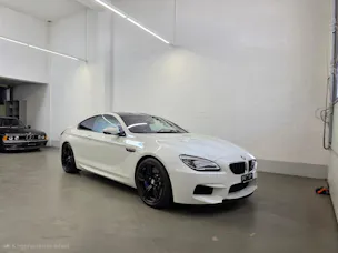 BMW M6 Coupé Drivelogic aus 1.Hand mit nur 19'900 Km