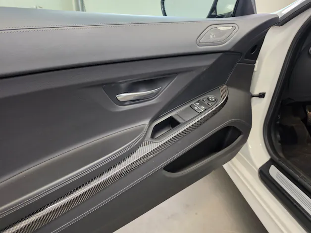 BMW M6 Coupé Drivelogic aus 1.Hand mit nur 19'900 Km