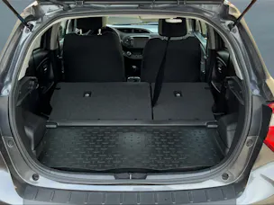 Toyota Yaris 1.5 VVT-i HSD Trend