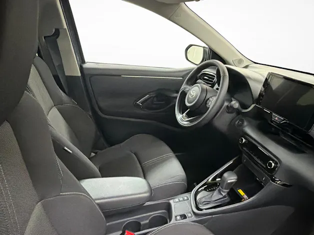 Toyota Yaris 1.5 VVT-i HSD Trend