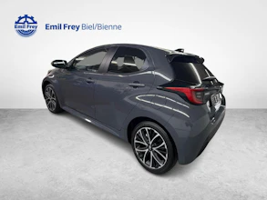 https://vehicle.imgix.net/4262244/de28f1ce-ca6d-40b0-a1f7-a4db81f809f5.jpg
