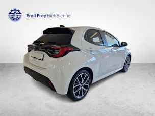 Toyota Yaris 1.5 VVT-i HSD Trend