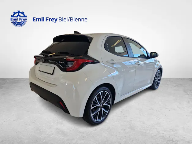 Toyota Yaris 1.5 VVT-i HSD Trend