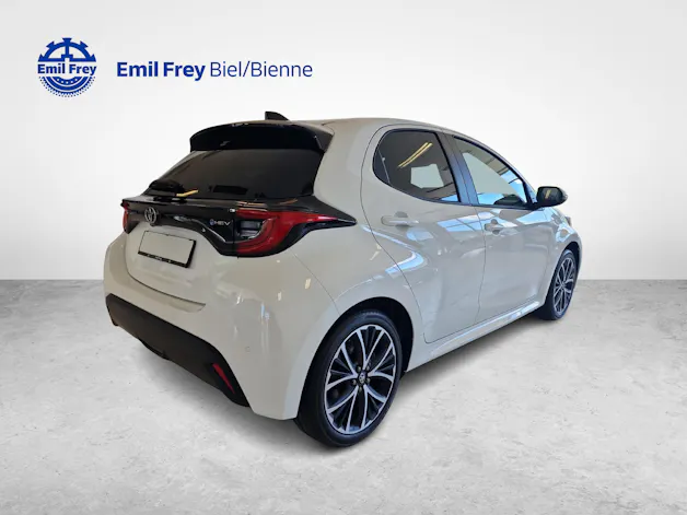 Toyota Yaris 1.5 VVT-i HSD Trend