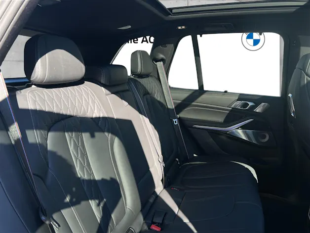BMW X5 M60i xDrive