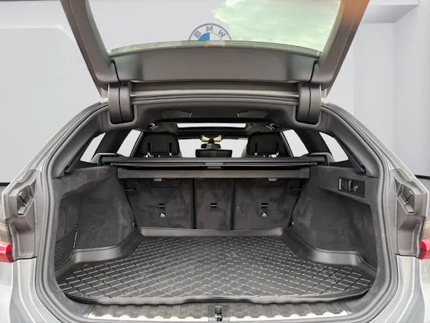 BMW M340i xDrive Touring
