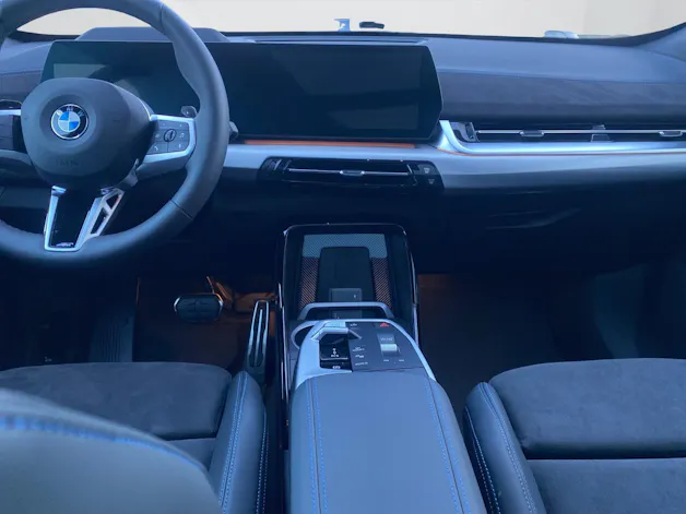 BMW X1 23i xDrive paddles