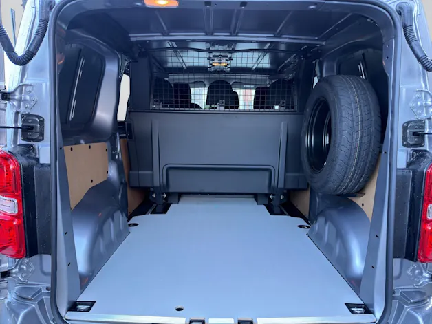 Opel Vivaro Cargo DK Var. 3.0 t M 2.0 D 144 S/S 4X4