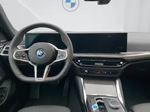 BMW i4 xDrive40
