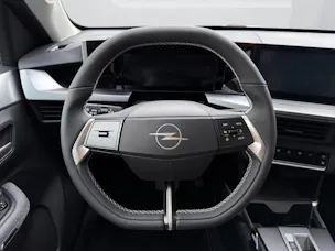 Opel Frontera 1.2 T HEV 145 GS