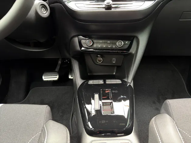Opel Corsa 1.2 T Hybrid Viva