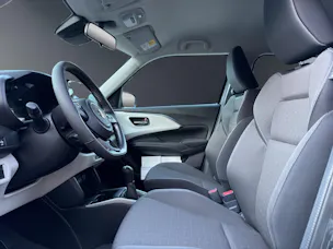 Suzuki Swift 1.2 Sakura Top Hybrid 4x4