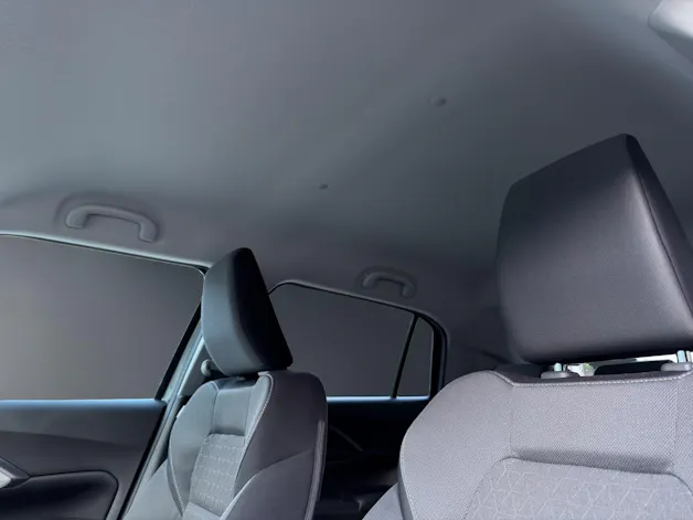 Suzuki Swift 1.2 Sakura Top Hybrid 4x4
