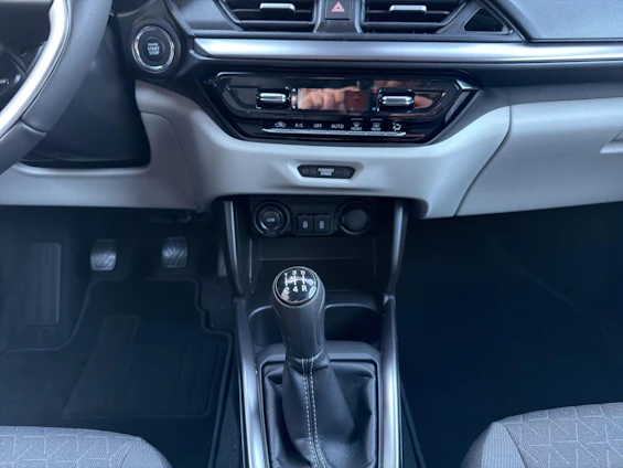 immagine del veicolo 17 immagine del veicolo 17