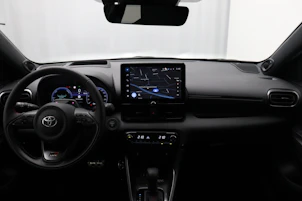 Fahrzeugbild TOYOTA Yaris 1.5 VVT-i HSD GR Sport