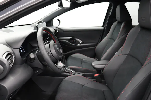 Toyota Yaris 1.5 VVT-i HSD GR Sport
