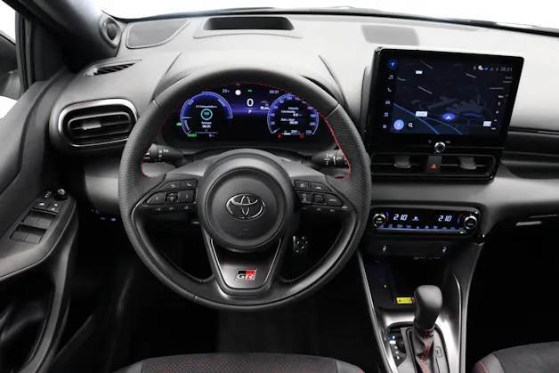 Toyota Yaris 1.5 VVT-i HSD GR Sport