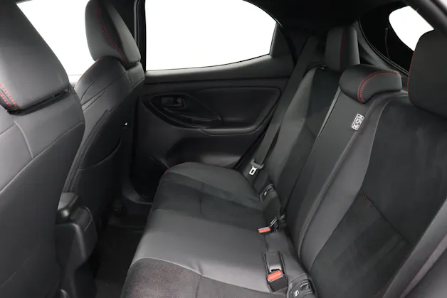 Toyota Yaris 1.5 VVT-i HSD GR Sport