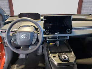 Toyota C-HR+ Premium AWD
