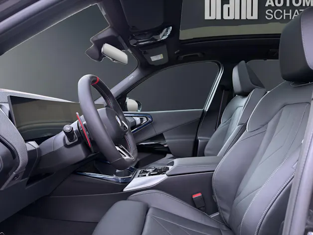 BMW X3 M50i